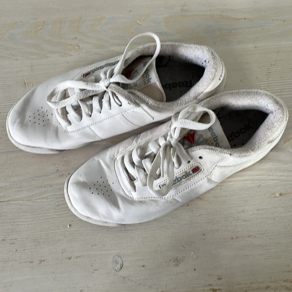 True Vintage 1980s Reebok Classic sneakers size 7 - Picture 3 of 5